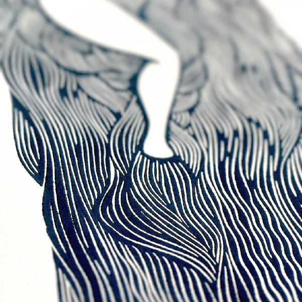 The Secrets of the Water / dark navy blue